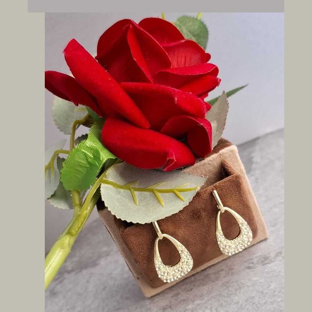 Trendy & Stylish Earrings: Elevate Your Look with Modern Designs