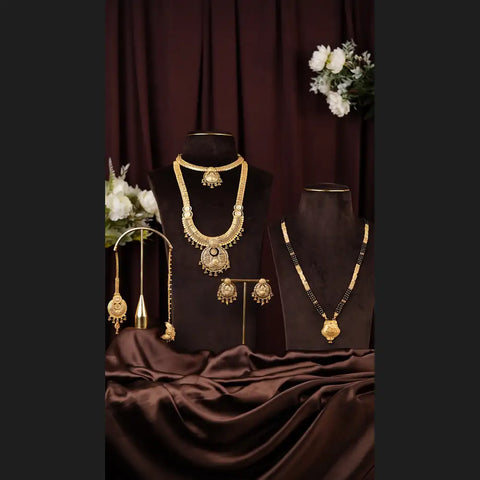Antique Gold-Plated Temple Jewellery Set for Brides – Traditional South Indian Look