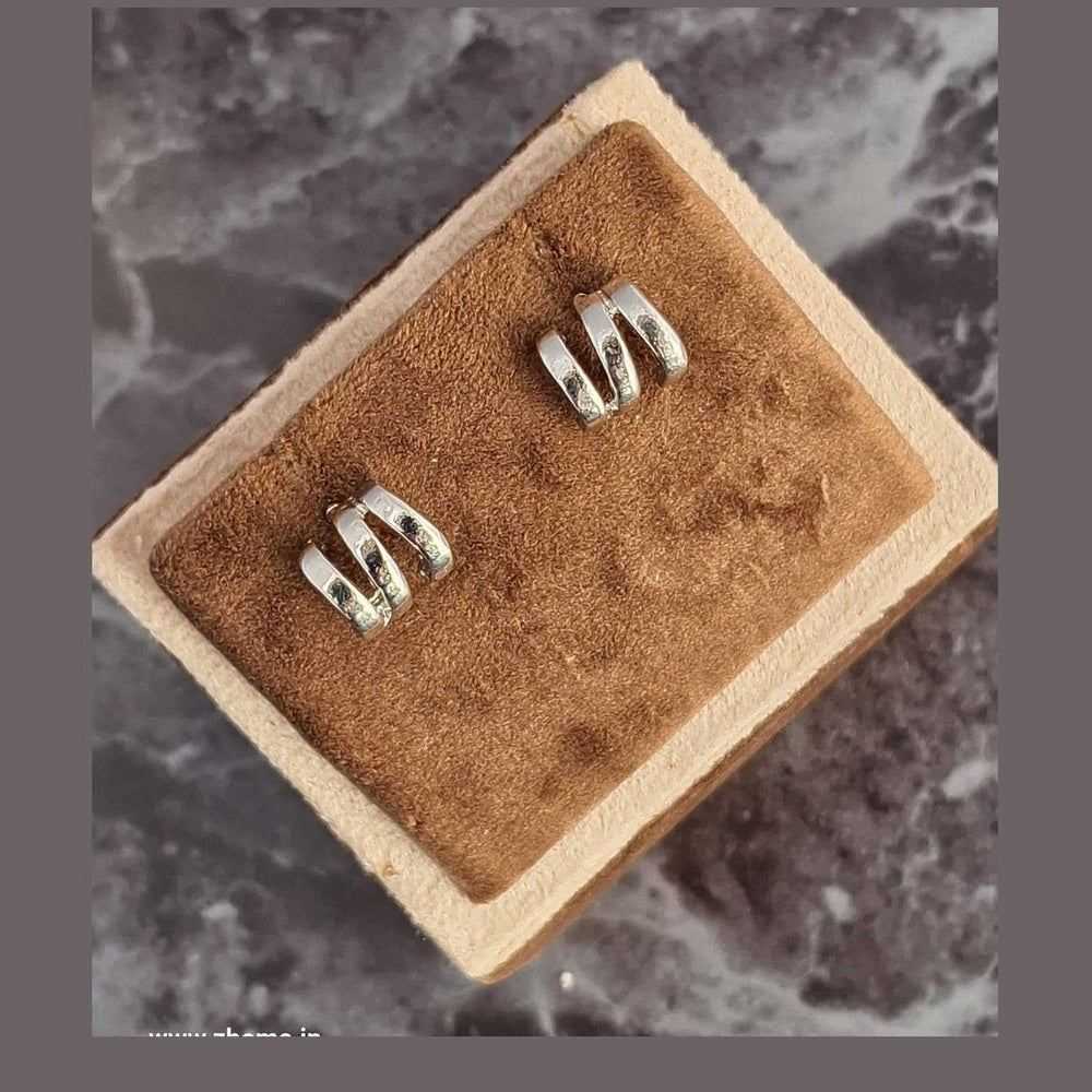 Anti-Tarnish Long-Lasting Stylish Earrings for Women: Top Trends & Best Picks