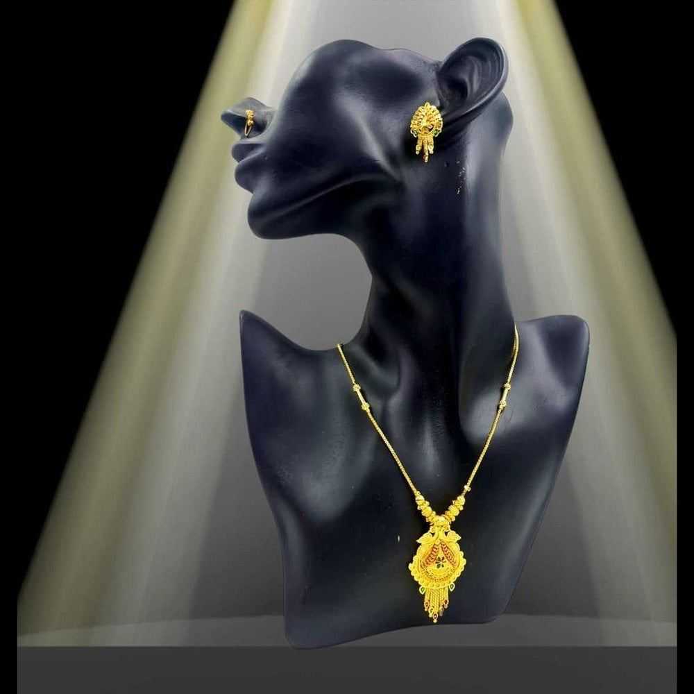 Elegant Gold-Plated Chain Pendants – Timeless Beauty for Every Occasion