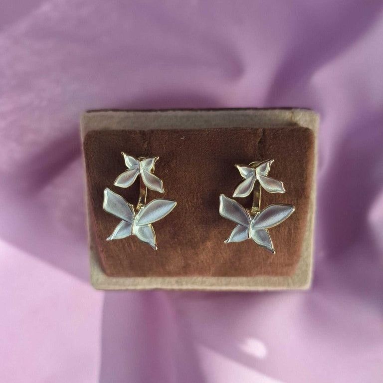 Explore antitarnish trendy & stylish earrings to elevate your look with modern designs