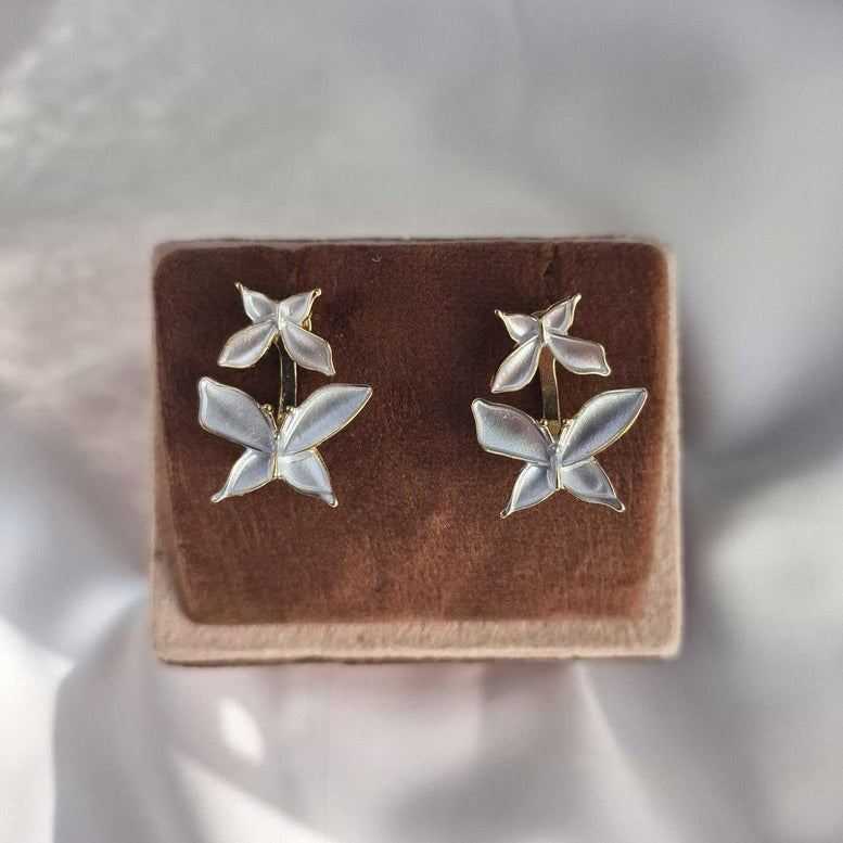 Explore antitarnish trendy & stylish earrings to elevate your look with modern designs