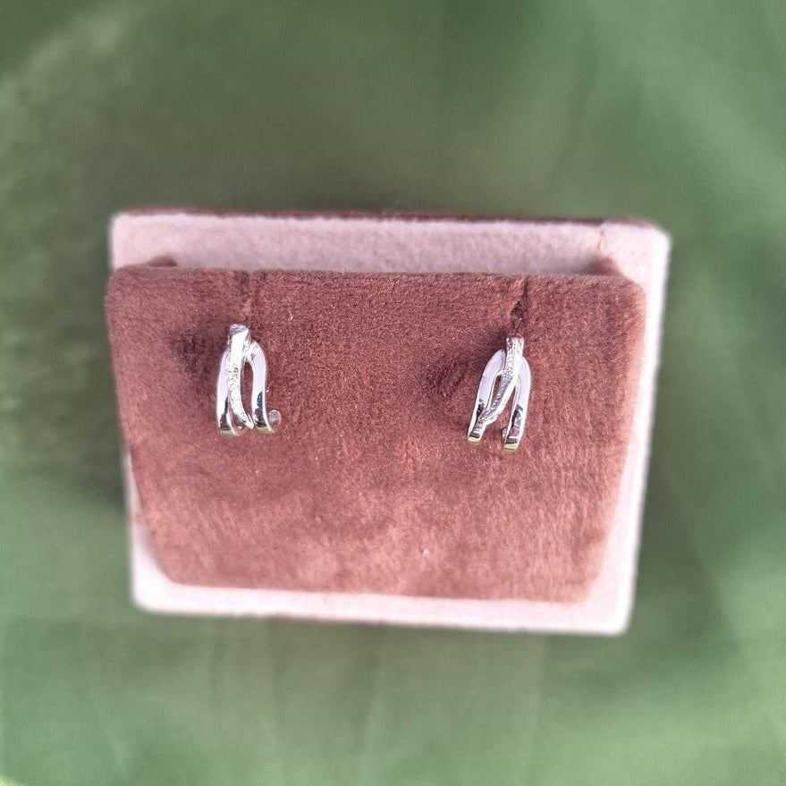 Stainless Steel Anti-Tarnish Earrings – Durable, Stylish, and Long-Lasting Jewelry