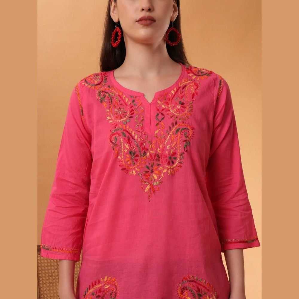 Trendy Short Chikan Kurti Set – Handcrafted Elegance for Every Occasion!