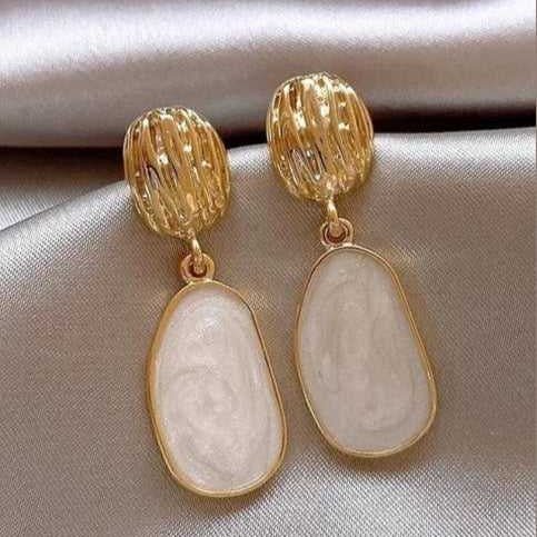 Trendy & Stylish Earrings: Elevate Your Look with Modern Designs