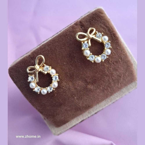 Trendy & Stylish Earrings: Elevate Your Look with Modern Designs