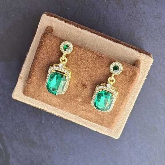 Trendy & Stylish Earrings: Elevate Your Look with Modern Designs