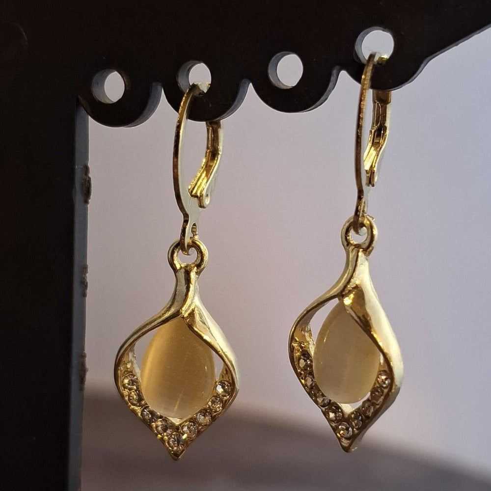 Trendy & Stylish Earrings: Elevate Your Look with Modern Designs By Zhome