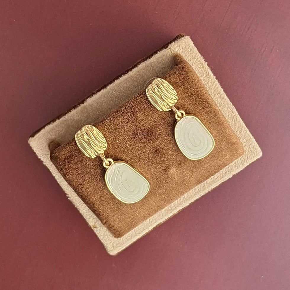 Trendy & Stylish Earrings: Elevate Your Look with Modern Designs