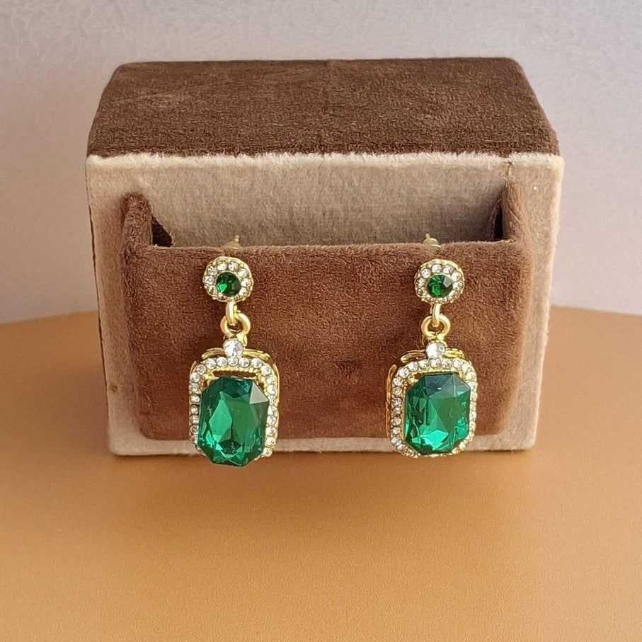 Trendy & Stylish Earrings: Elevate Your Look with Modern Designs