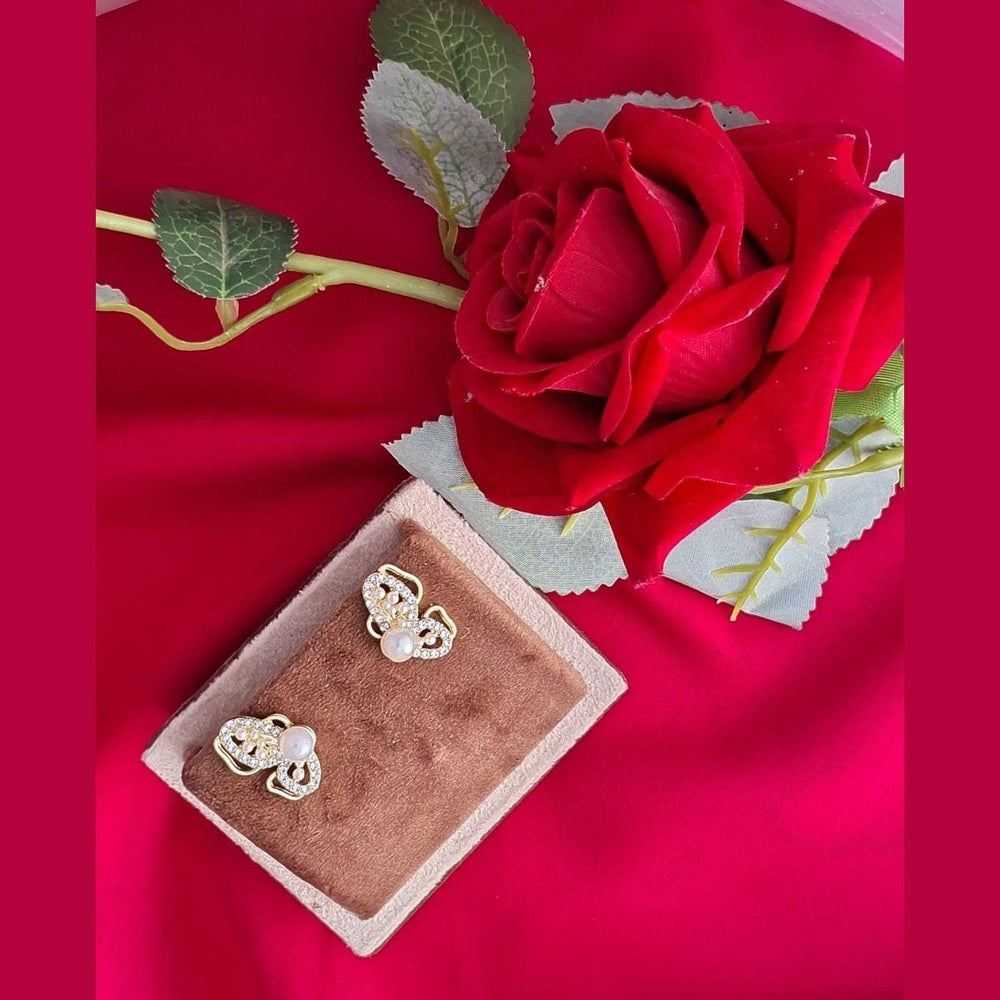 Trendy & Stylish Earrings: Elevate Your Look with Modern Designs