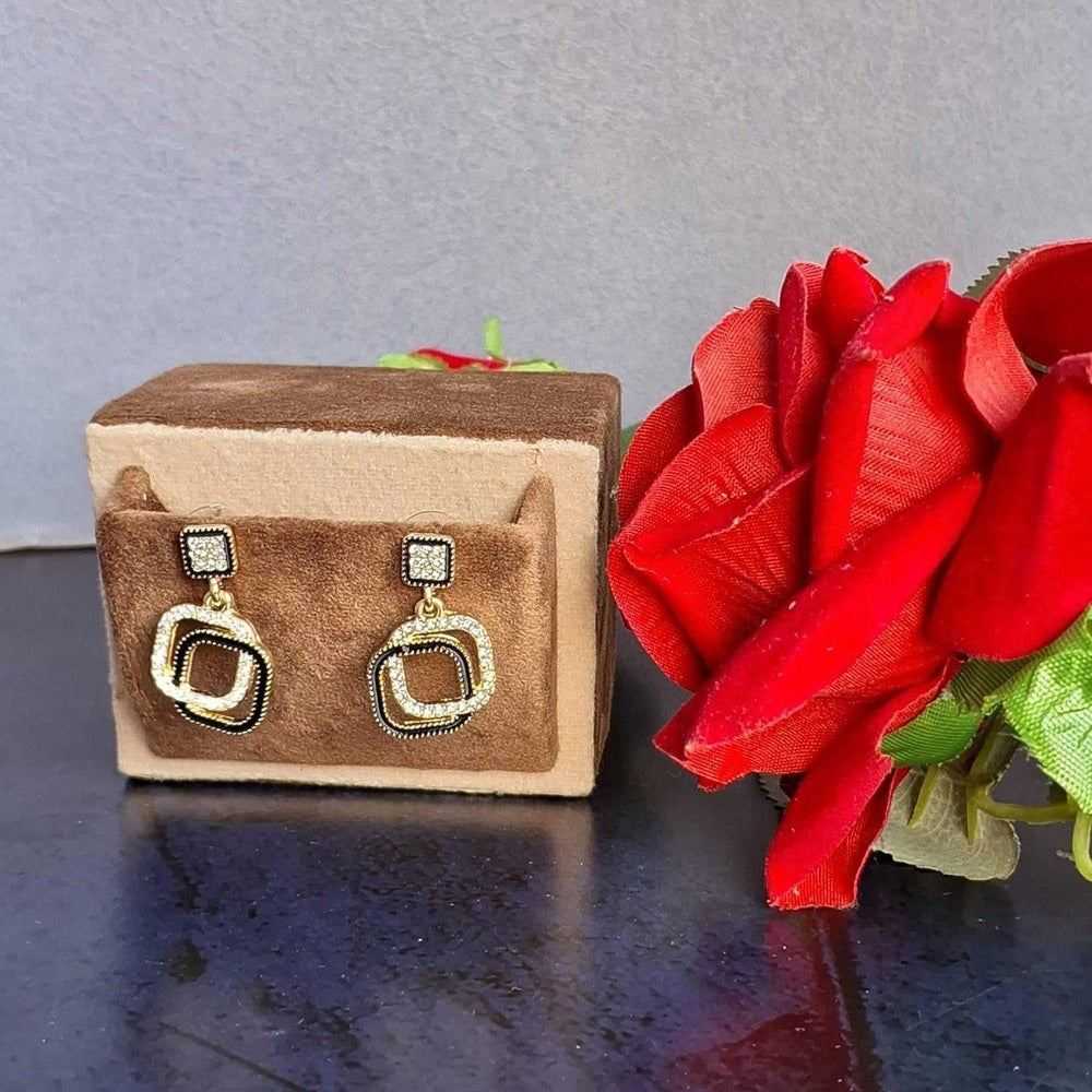 Trendy & Stylish Earrings: Elevate Your Look with Modern Designs