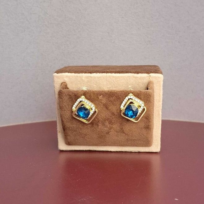 Trendy & Stylish Earrings: Elevate Your Look with Modern Designs