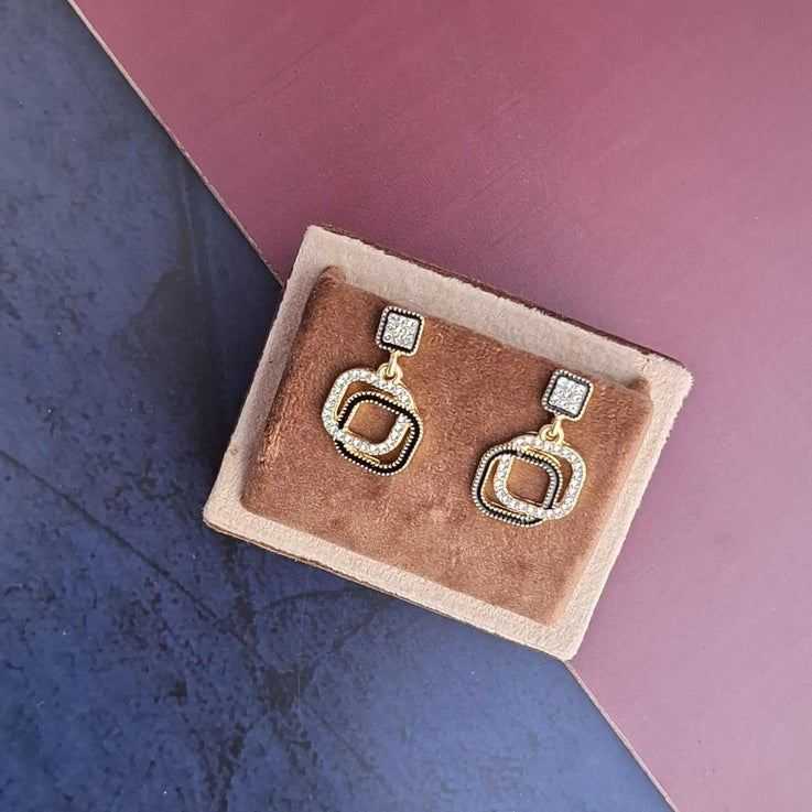 Trendy & Stylish Earrings: Elevate Your Look with Modern Designs
