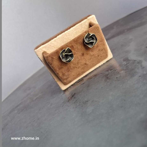 Trendy & Stylish Earrings: Elevate Your Look with Modern Designs