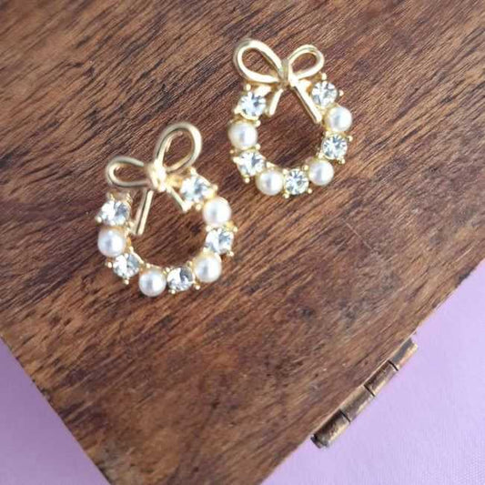 Trendy & Stylish Earrings: Elevate Your Look with Modern Designs