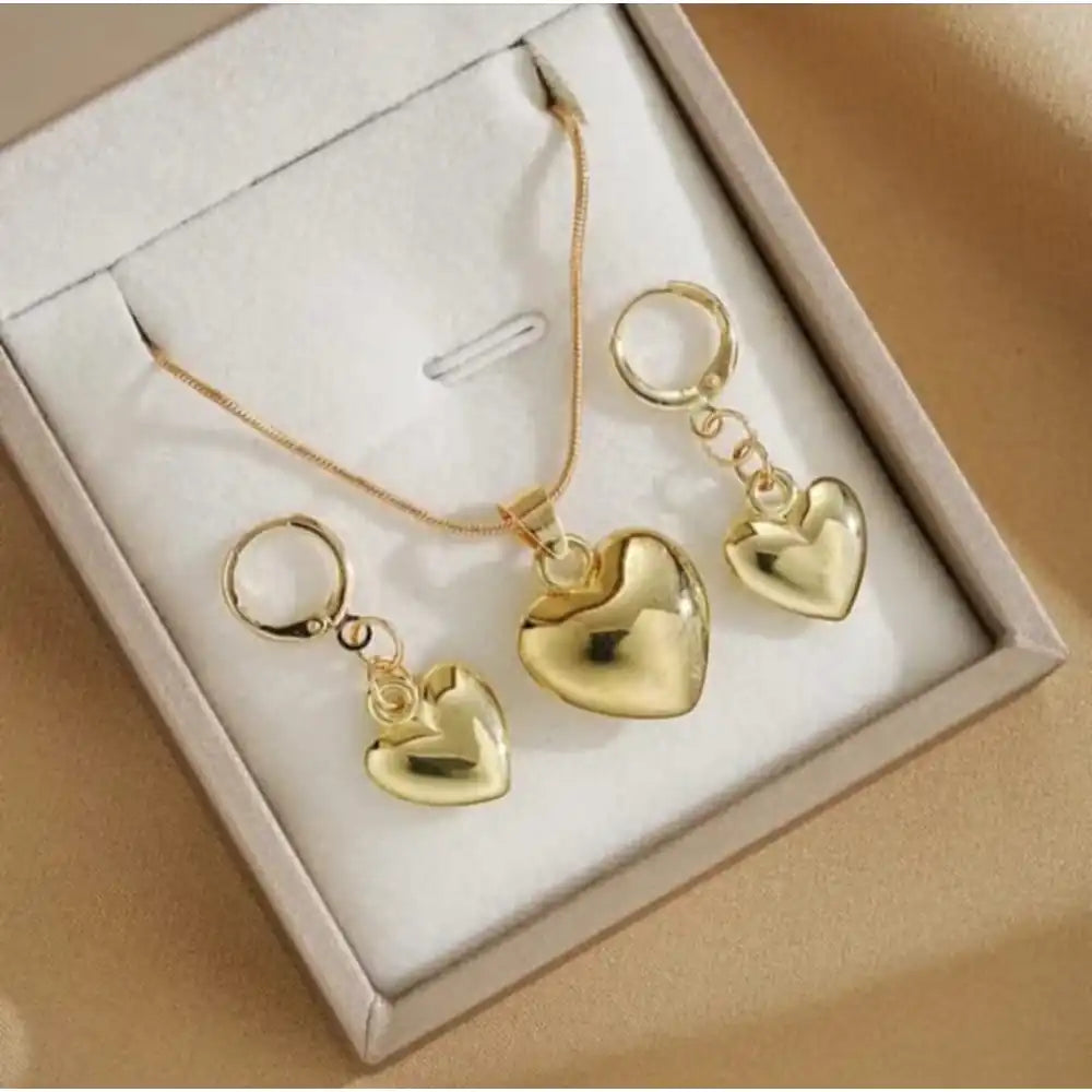 Elegant Heart Pendant Necklace & Earrings Set – Gold Finish (Lightweight)