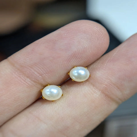 Elegant Pearl Nosepin Cum Earring – Gold Look Finish
