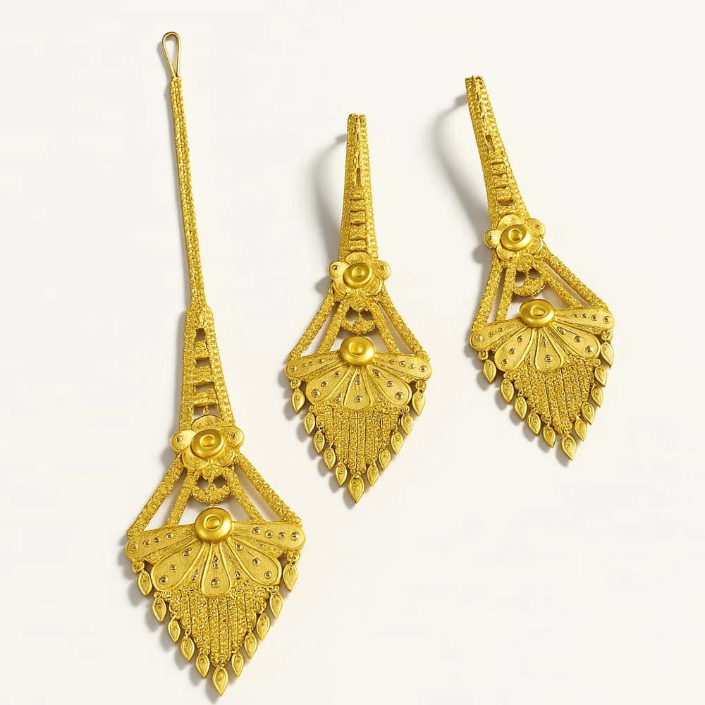 Elegant 22K Gold-Plated Earrings with Matching Maang Tikka – Real Gold Look