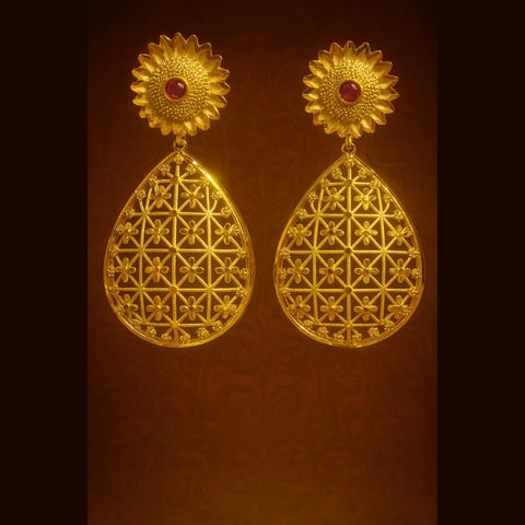 Floral Gold-Plated Bridal Choker Set with Drop Pendant & Teardrop Earrings