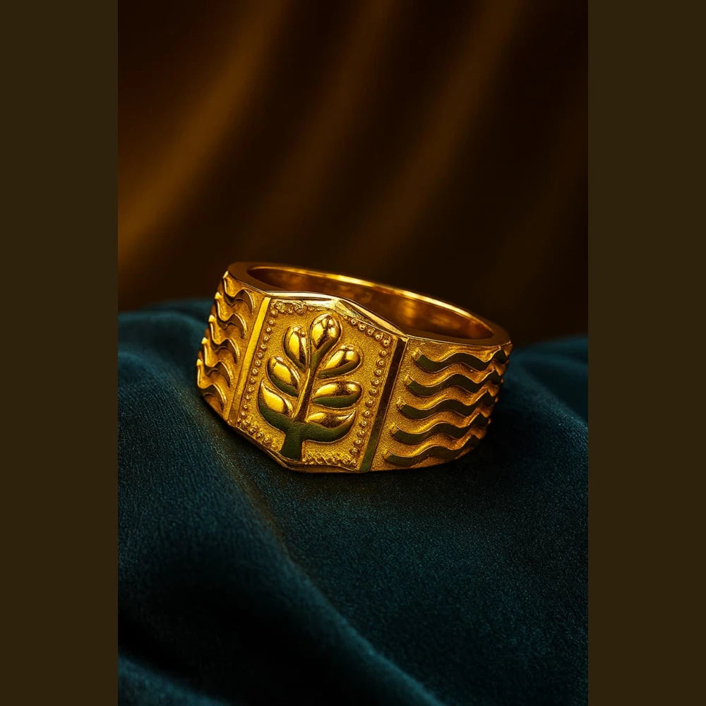 Bold Anchor Design Gold-Plated Men's Ring