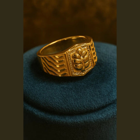 Bold Anchor Design Gold-Plated Men's Ring
