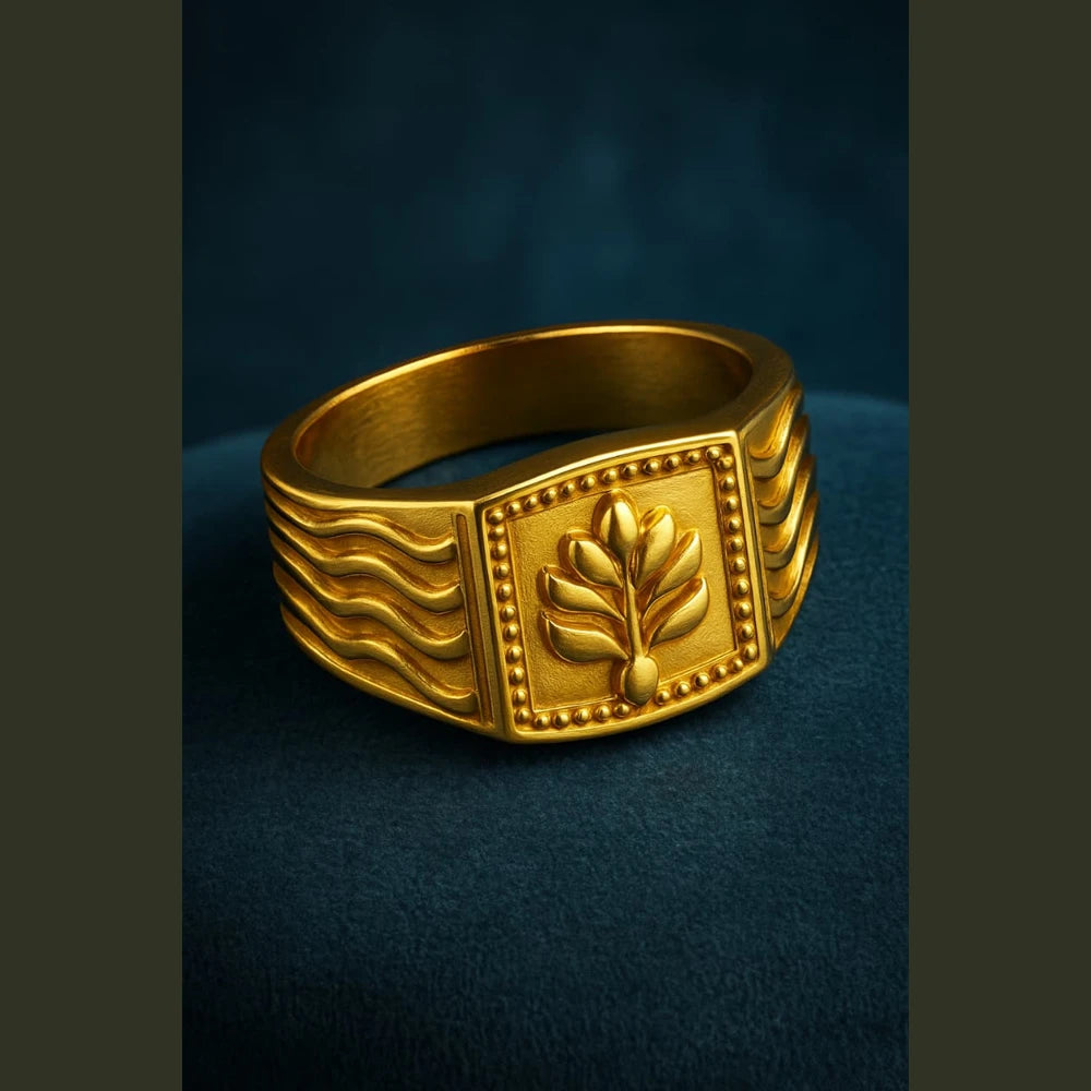 Bold Anchor Design Gold-Plated Men's Ring