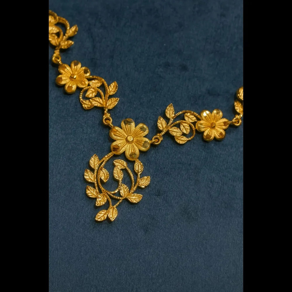 Handmade Floral Design Gold-Plated Necklace & Earrings Set – Real Gold Look