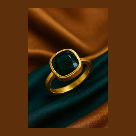 Royal Green Elegance Ring — Gold Plated, Unisex (Sizes 8–18)