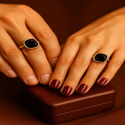 Unisex Black Zircon Ring – Minimal Yet Majestic