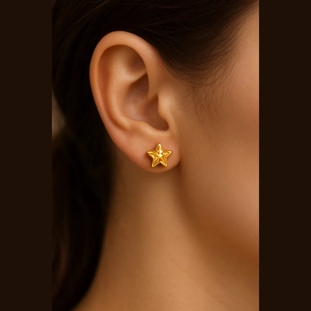 Women’s yellow star crystal stud earrings with real gold plating, handcrafted on a copper and brass base. These pushback earrings feature a bright yellow gemstone in a star shape that adds elegance and radiance to your look. Perfect for daily wear, parties, or gifting – from ZHome, Real, Good-Looking Jewellery.
