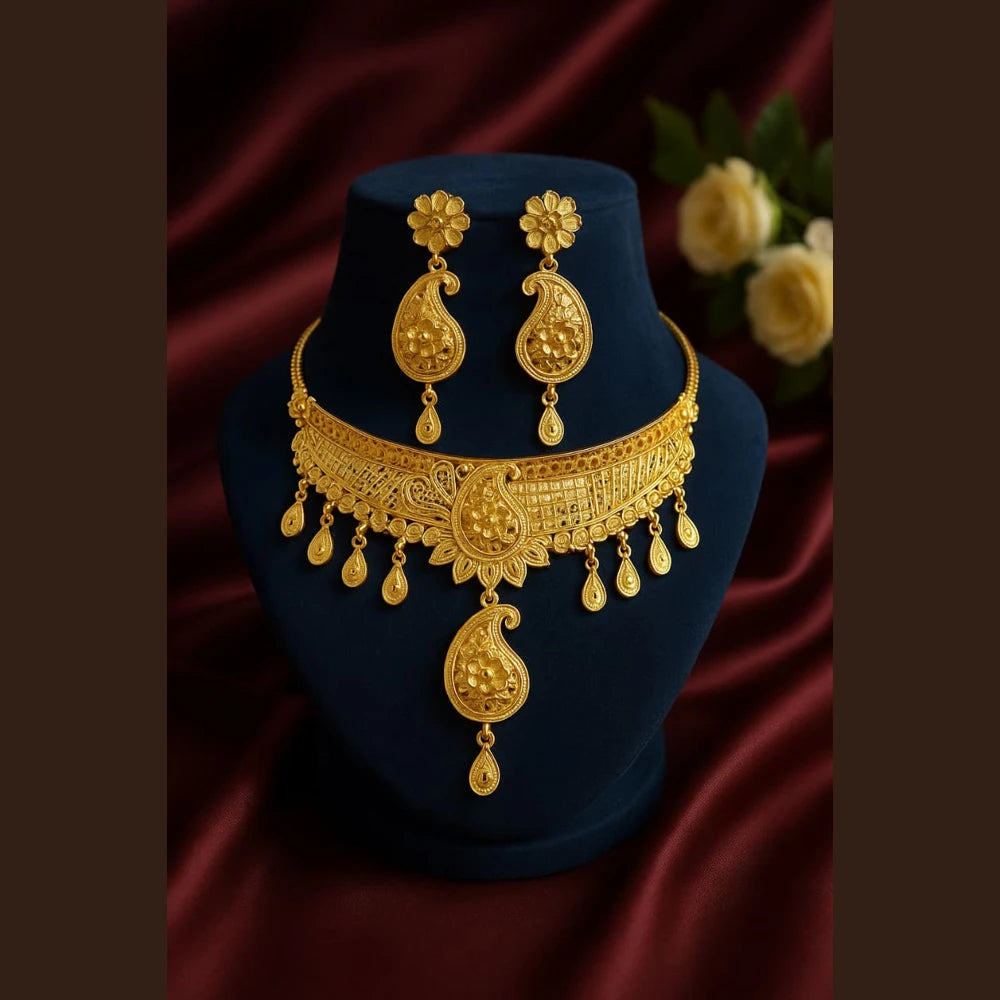 Royal Bridal Gold-Plated Choker Set – Handmade Paisley Design with Earrings