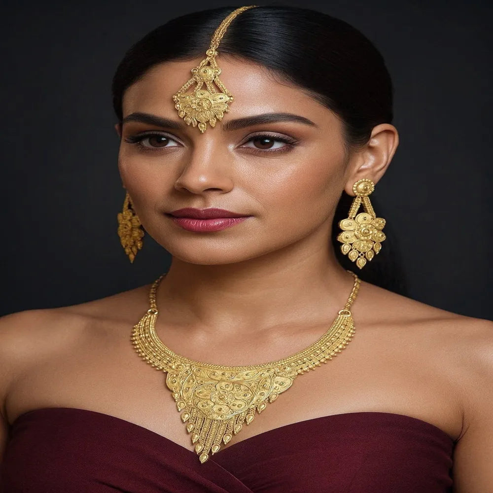 Radiant 22K Gold-Plated Necklace with Maang Tikka Set