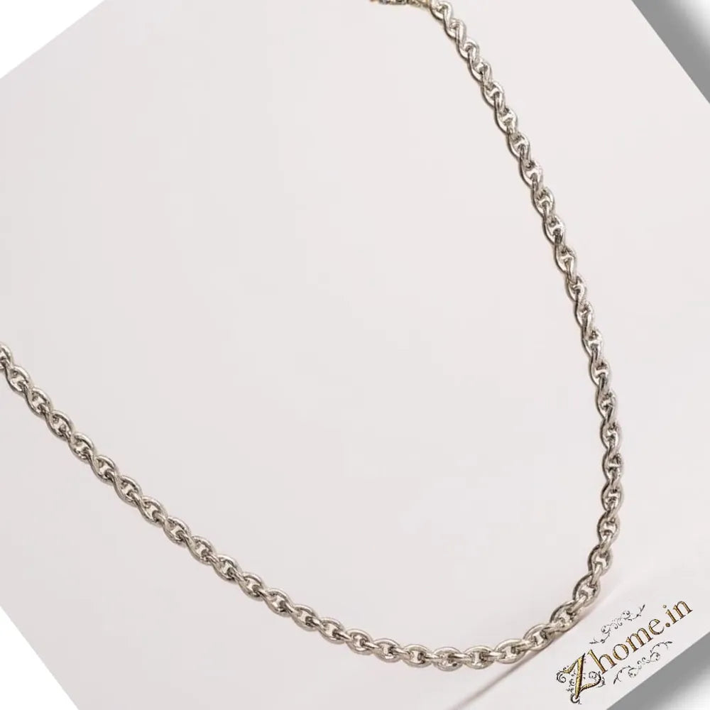 Stylish Unisex Silver-Plated Chain – Timeless Elegance for Every Occasion