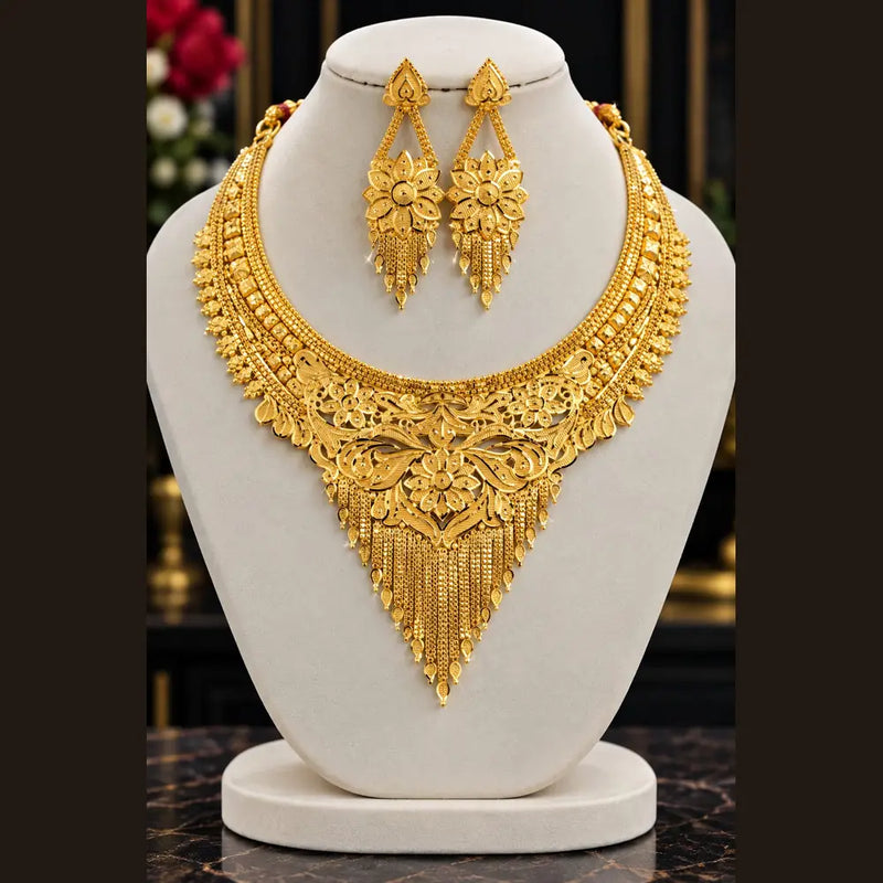Royal Gold-Plated Bridal Jewellery Set – Long Haar, Choker & Earrings