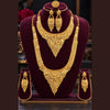 Royal Gold-Plated Bridal Jewellery Set – Long Haar, Choker & Earrings