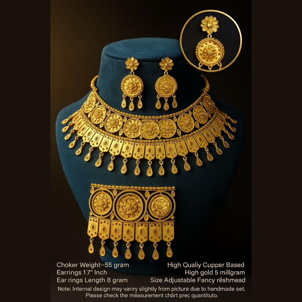 Feature poster of exclusive choker set with checklist highlights