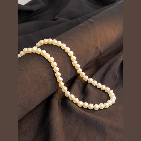 Elegant Unisex Pearl Chain – Timeless Sophistication for All