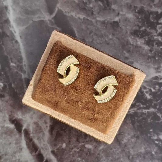 Elegant White Blossom Earrings