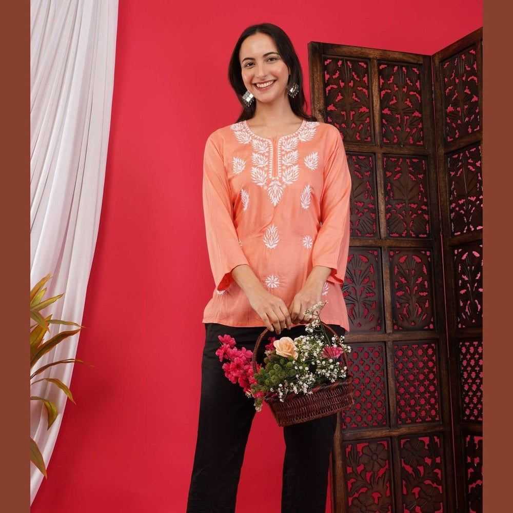 💚 Enchanting Chikan Short Kurti