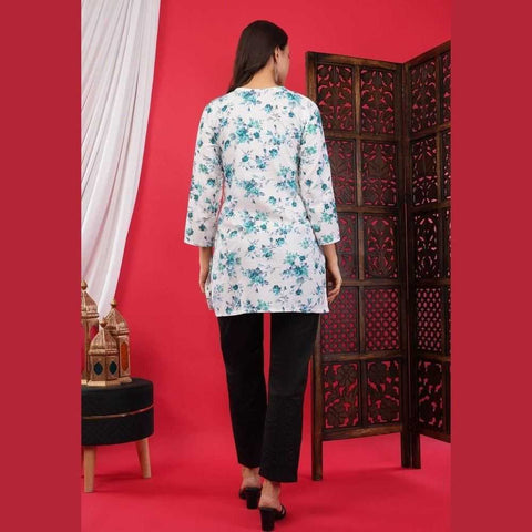 🌸 Floral Print Chikan Short Kurti