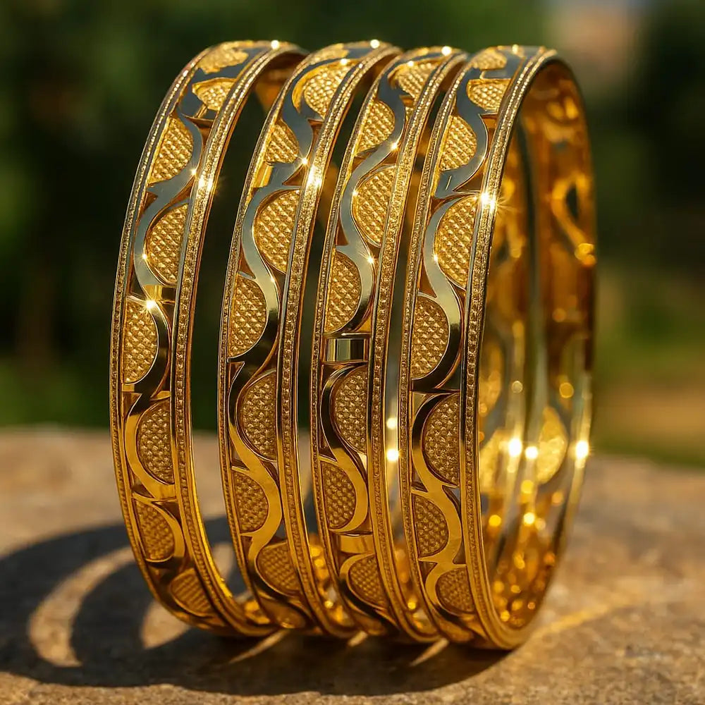 Handmade Gold-Tone Hath Kangan Chudi Set (4 Piece)