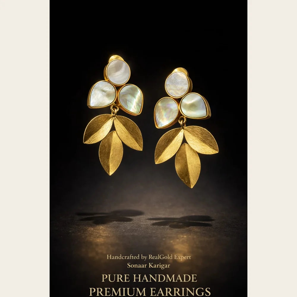 ZHome jewellery collection featuring elegant gold-look necklaces, earrings, rings and fashion accessories for women
