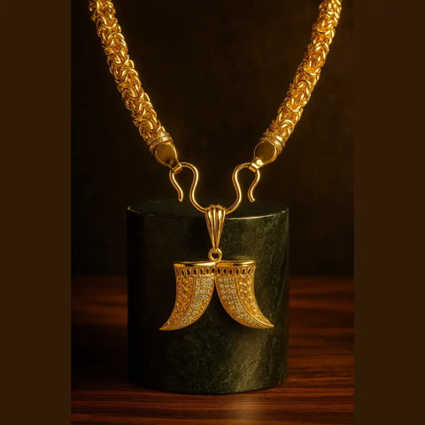 Men’s Gold Plated 20-Inch Chain with Stylish Dual Horn Pendant