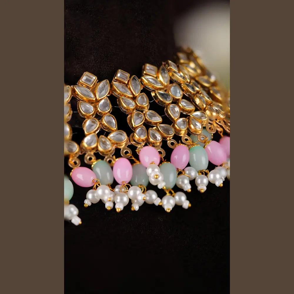 Product image of Royal Kundan Pearl Pastel Beads Bridal Jewellery Set Maang Tikka Earrings Choker Long Haar – image 5