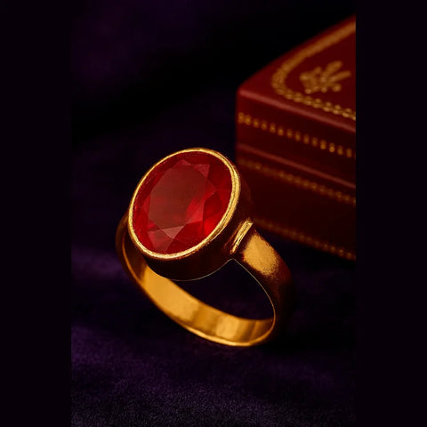Red Stone  Gold-Plated Ring – Unisex, Elegant & Free Size