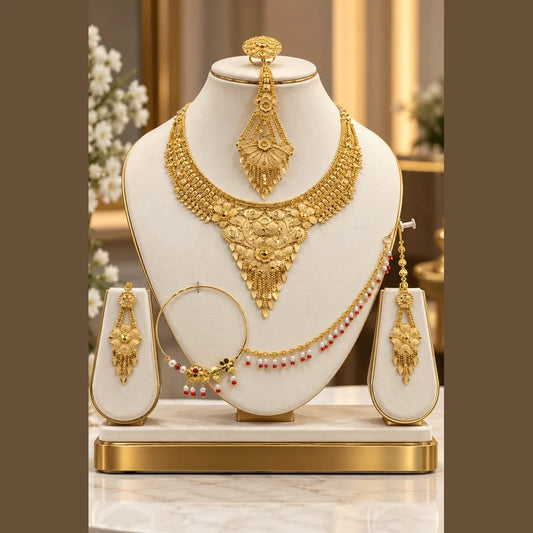 Radiant 22K Gold-Plated Necklace with Maang Tikka Set