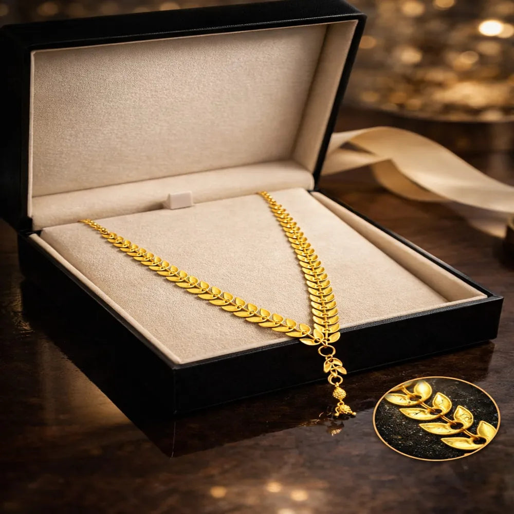 Elegant Leaf Design Short Gold Plated Neck Chain for Women (18 Inch)